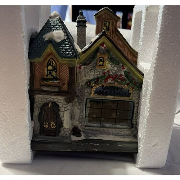 porcelain Santa’s Workshopwith lights inside,  Power Cord, Bulb And Glass Window - Picture 2 of 8